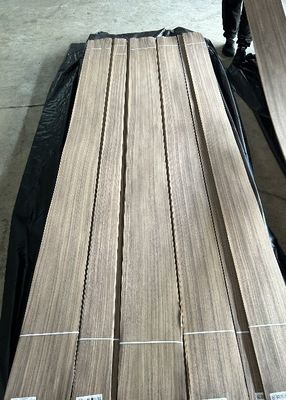 Natural American Walnut Quarter Cut Veneer Sheet với độ dày 0,2mm cho gỗ dán