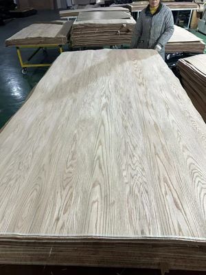 Bảng veneer cắt cắt màu đỏ của Mỹ phù hợp