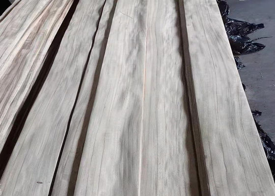 Ván lạng cắt quý bằng gỗ Paldao tự nhiên với đường kẻ đen